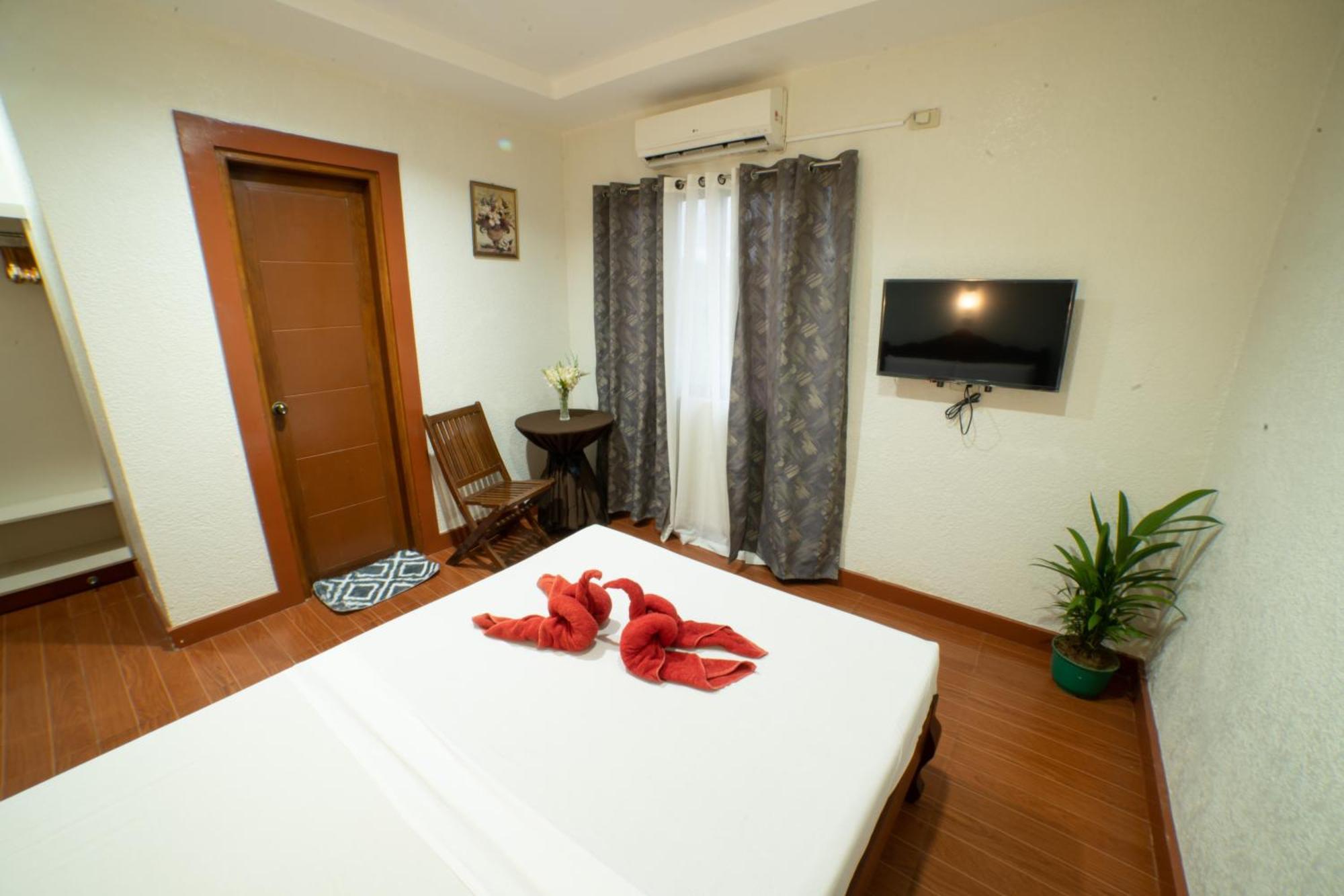 Casanas Suites Puerto Princesa Eksteriør bilde