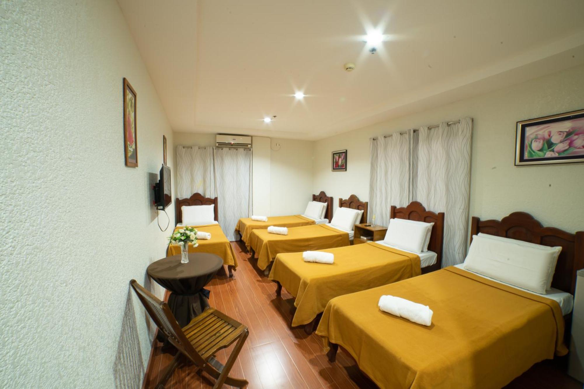 Casanas Suites Puerto Princesa Eksteriør bilde