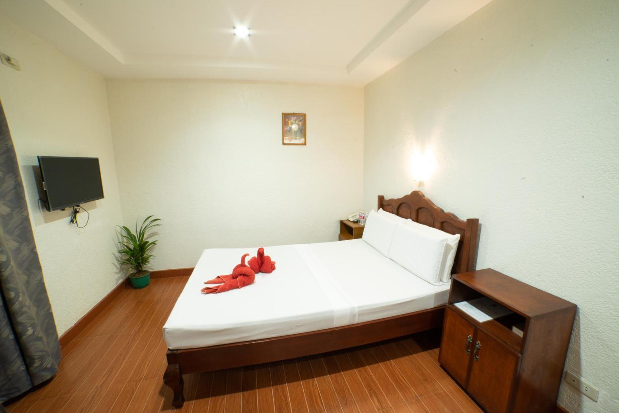 Casanas Suites Puerto Princesa Eksteriør bilde
