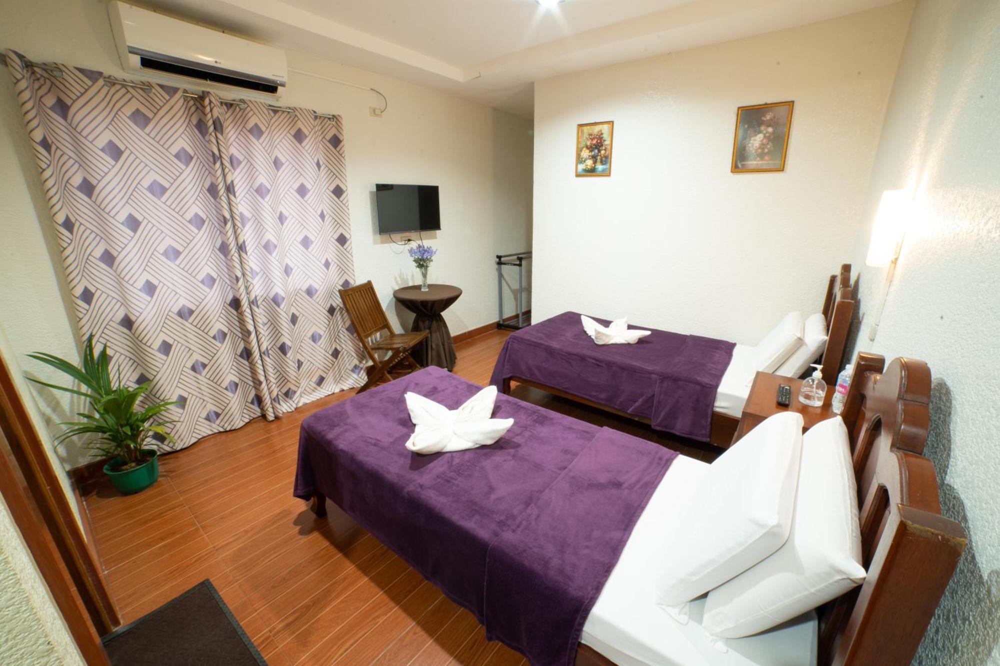 Casanas Suites Puerto Princesa Eksteriør bilde